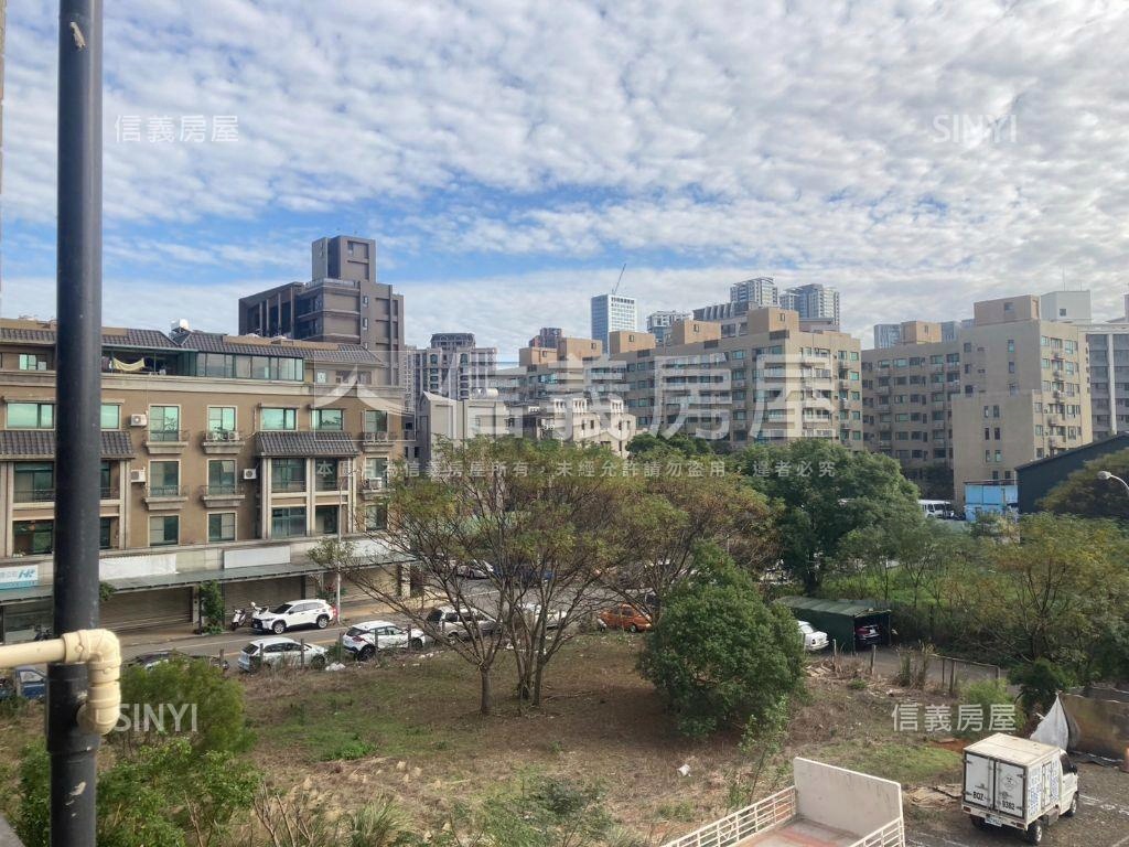 築禾琢立２房平面車位房屋室內格局與周邊環境