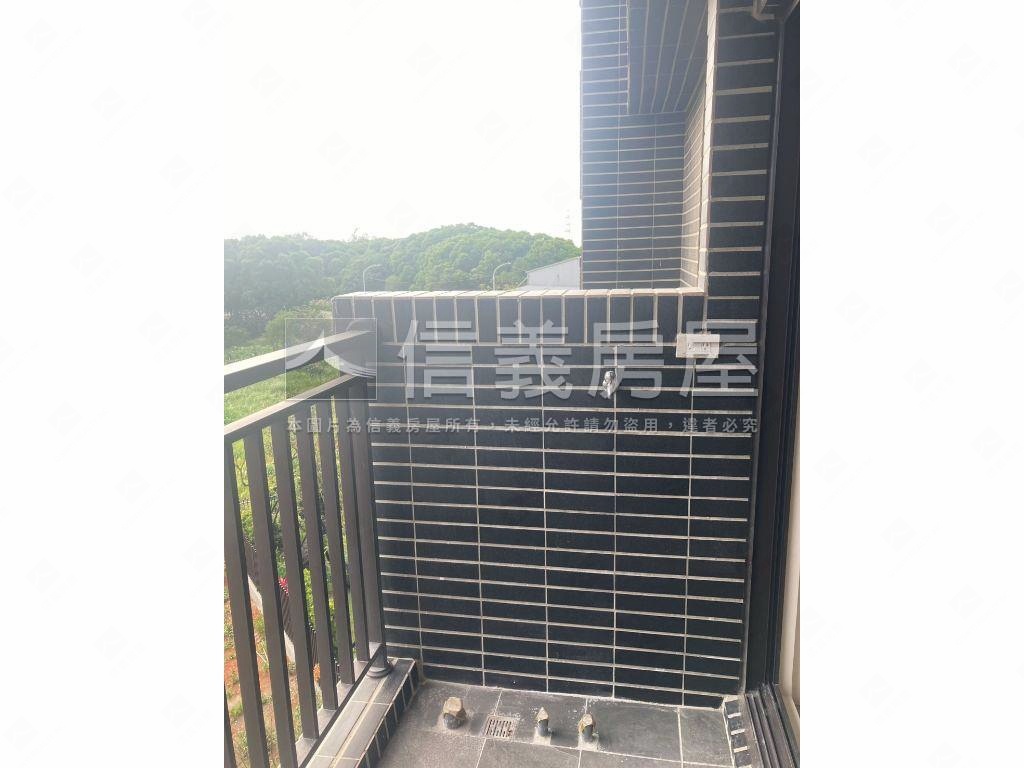 築禾琢立２房平面車位房屋室內格局與周邊環境