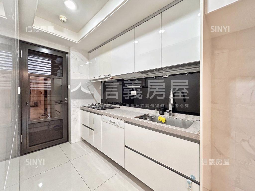 Ａ９專任竹城長崎邊間房屋室內格局與周邊環境