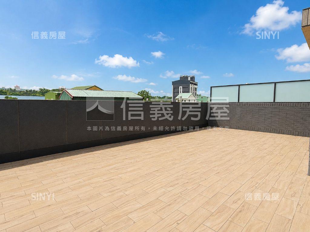 全新兩房專用露臺約４５坪房屋室內格局與周邊環境