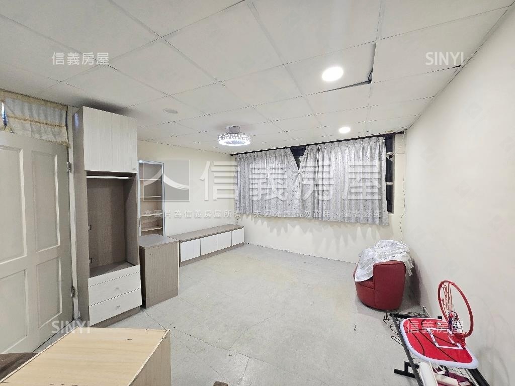 迴龍捷運站三樓三房房屋室內格局與周邊環境
