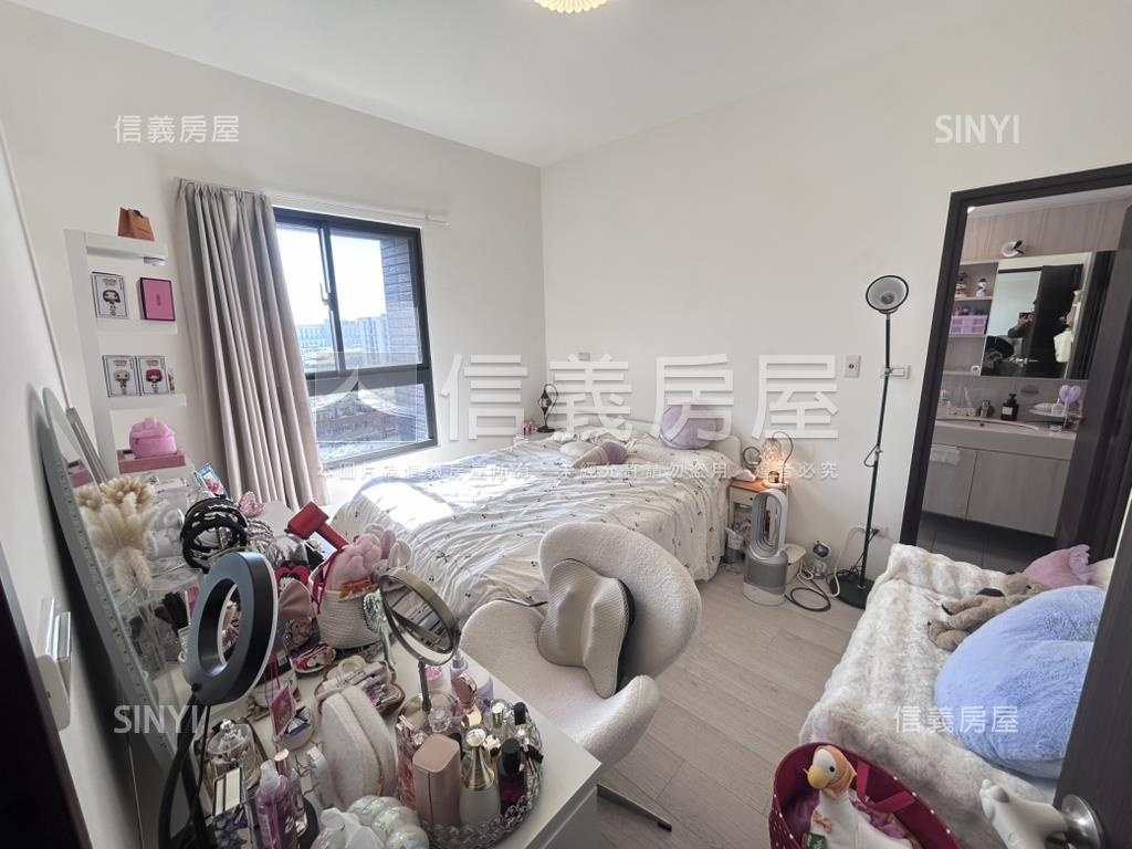 ２０２０朝南視野三房平車房屋室內格局與周邊環境