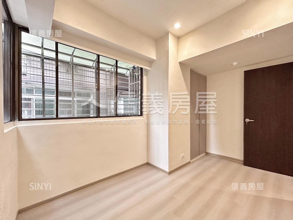 台北大都心精美三房車位房屋室內格局與周邊環境