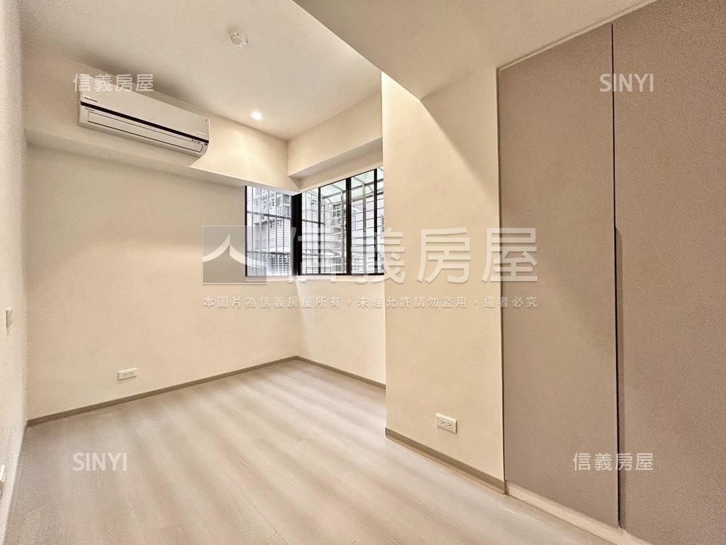 台北大都心精美三房車位房屋室內格局與周邊環境