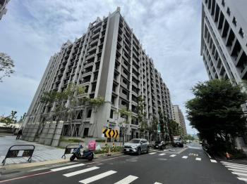 員林園旁高樓層兩房平車