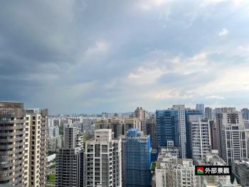 遠挑海景長虹天際