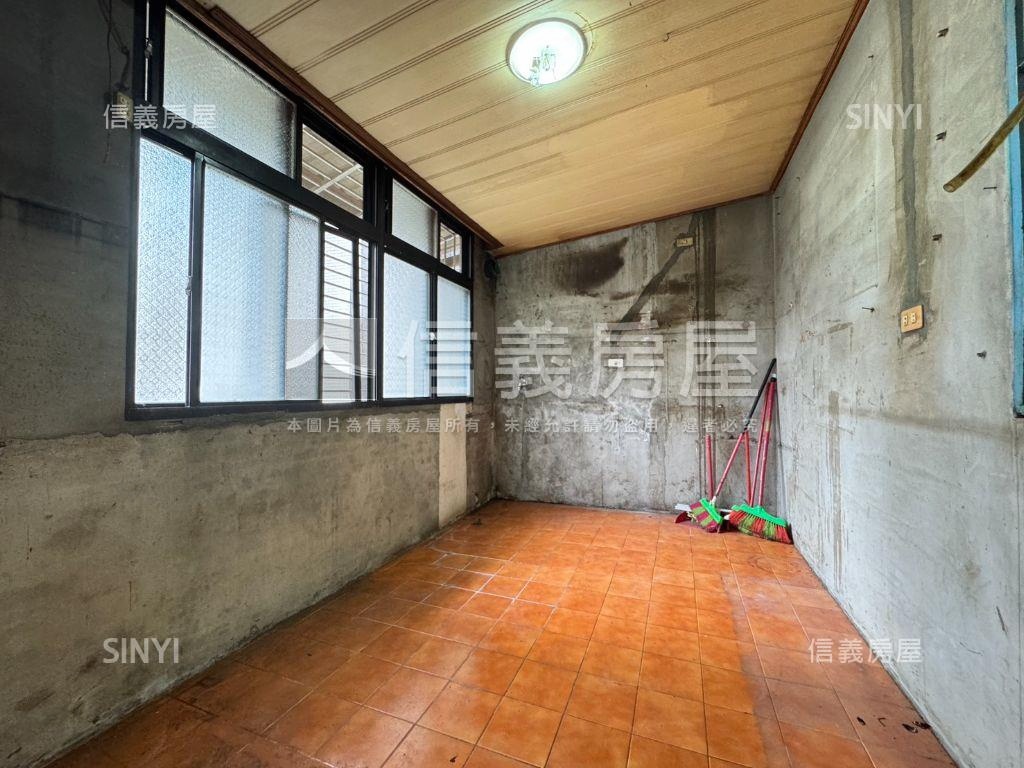 近安和國小方正二樓房屋室內格局與周邊環境