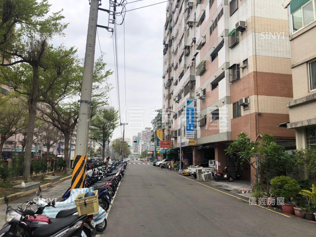 北區東成路大面寬裝潢店鋪房屋室內格局與周邊環境