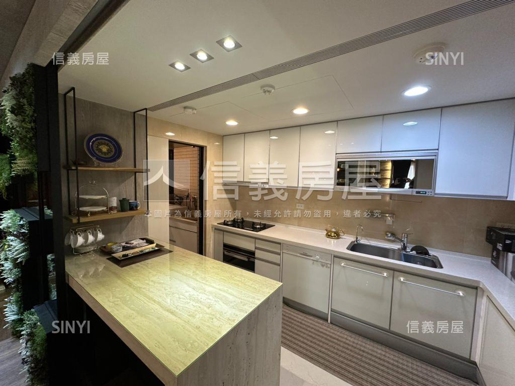德運官鼎精裝朝南高樓房屋室內格局與周邊環境