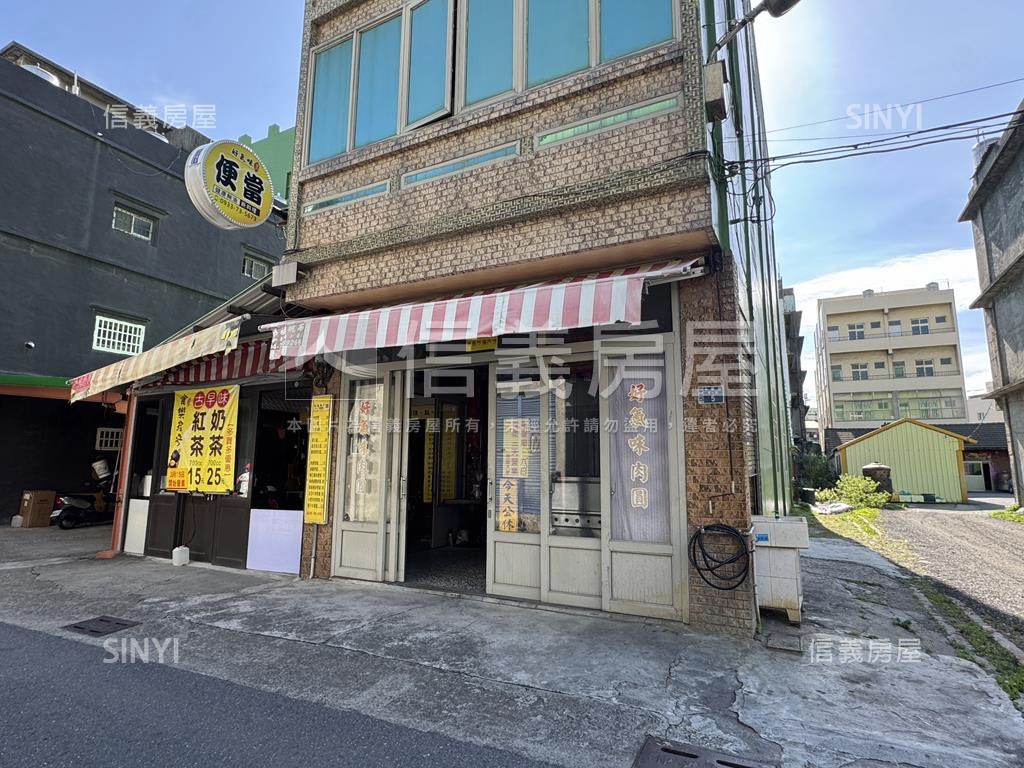 中華路透天房屋室內格局與周邊環境