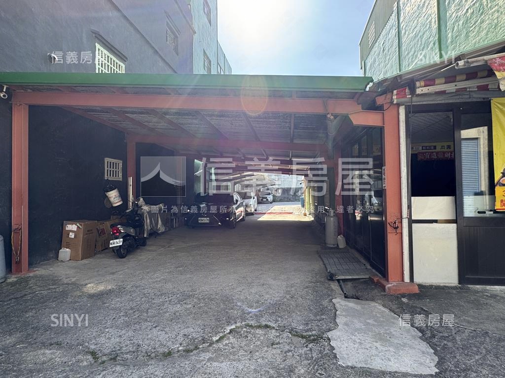 中華路透天房屋室內格局與周邊環境