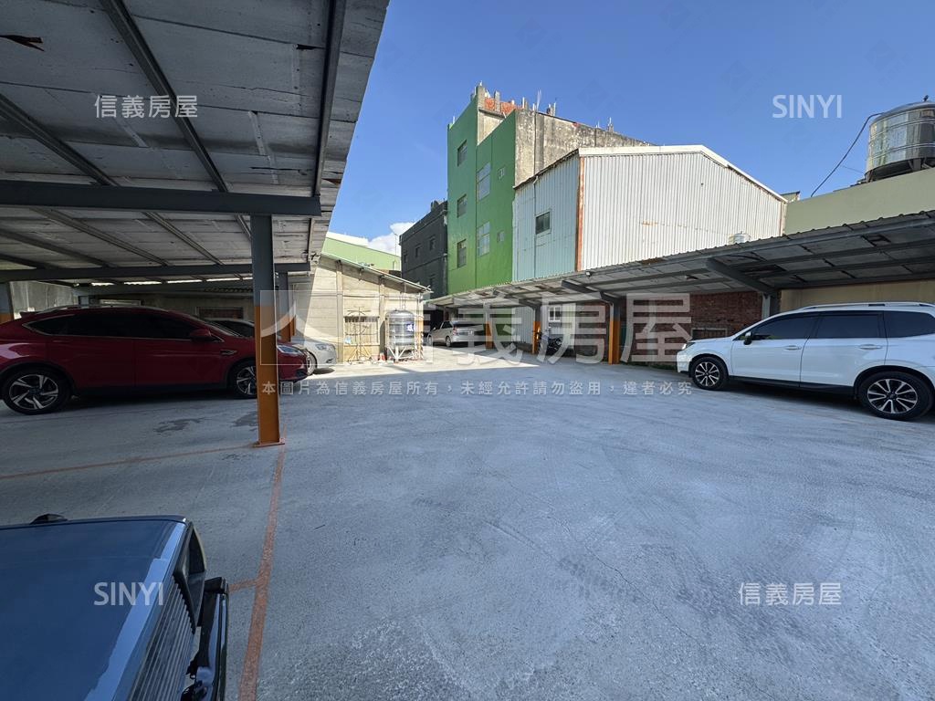 中華路透天房屋室內格局與周邊環境