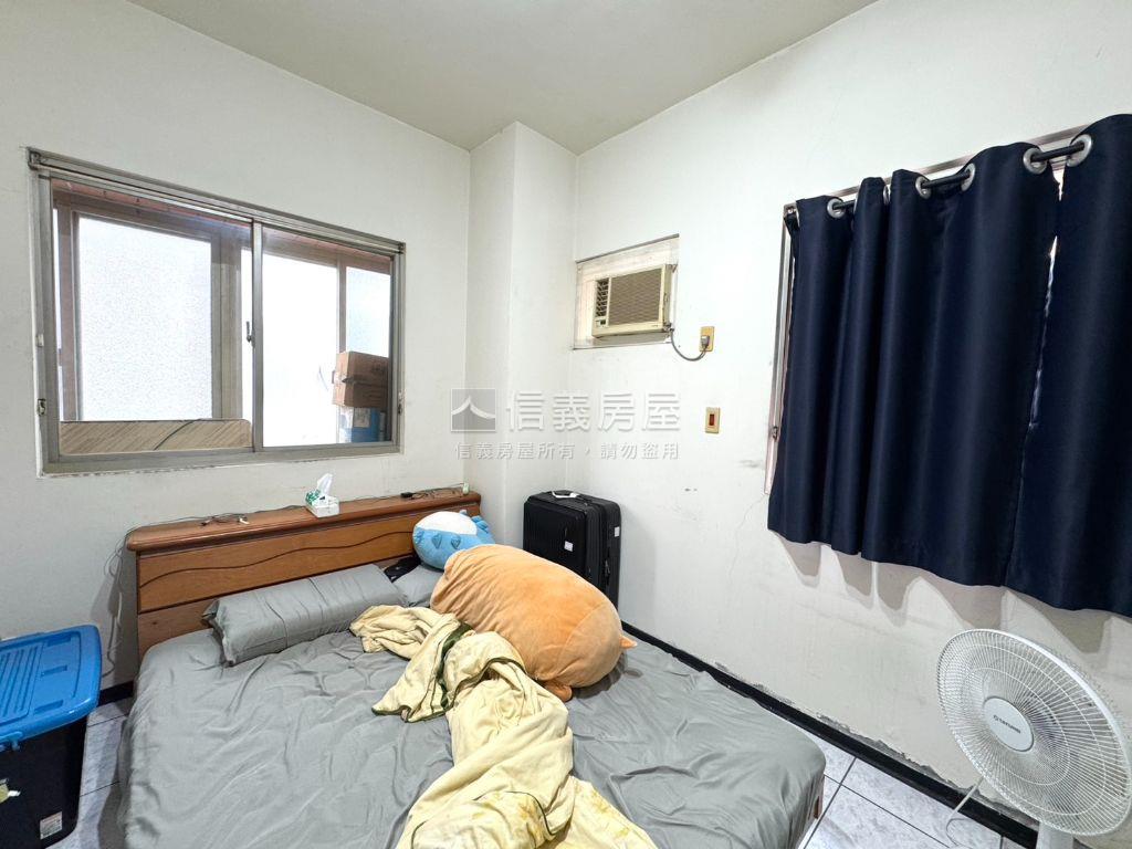 景安名人巷後棟邊間兩房房屋室內格局與周邊環境