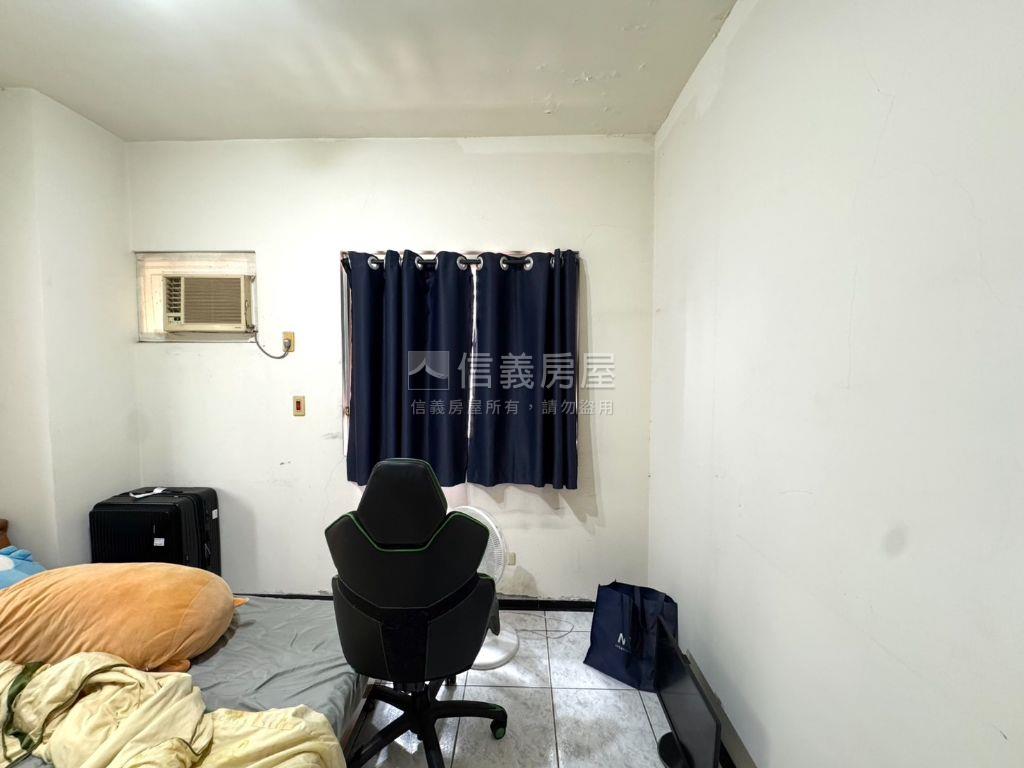 景安名人巷後棟邊間兩房房屋室內格局與周邊環境