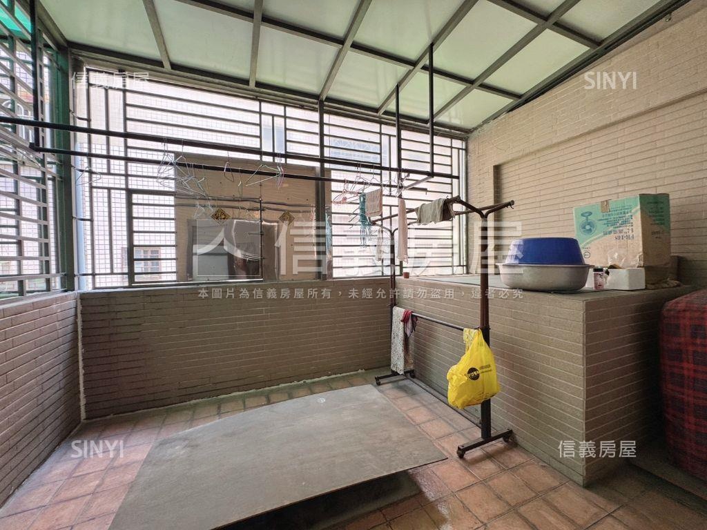 店長推薦專約仁武澄新車墅房屋室內格局與周邊環境