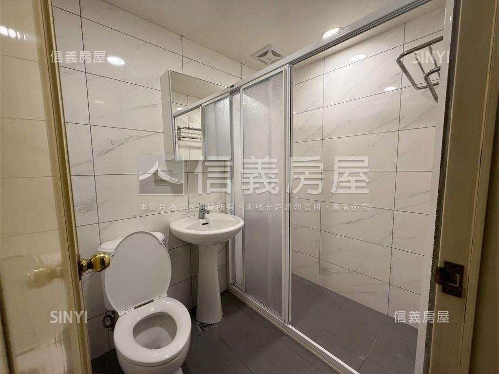 ［華江國小］大空間公寓房屋室內格局與周邊環境