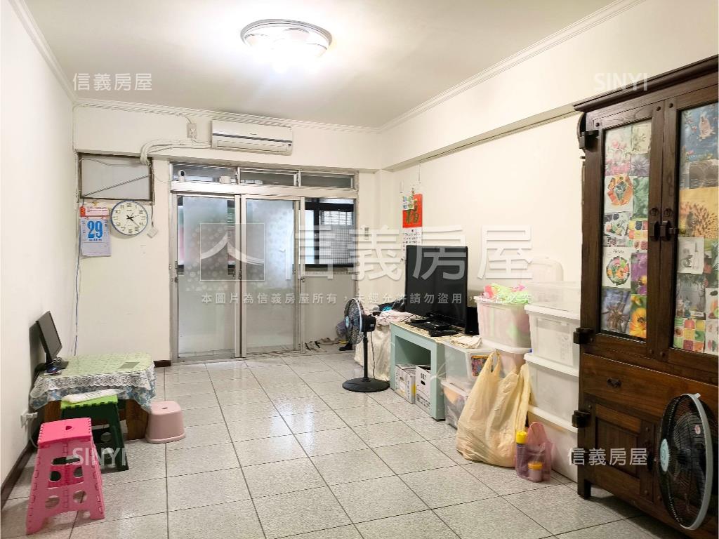 信義邊間方正住店辦房屋室內格局與周邊環境