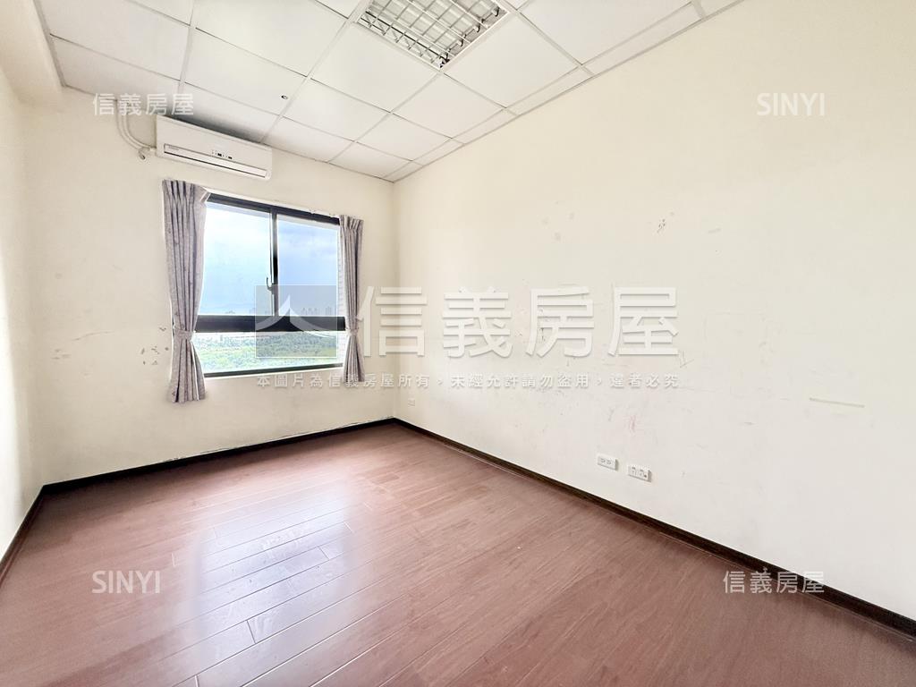 ”專任”艾菲爾三房雙車位房屋室內格局與周邊環境