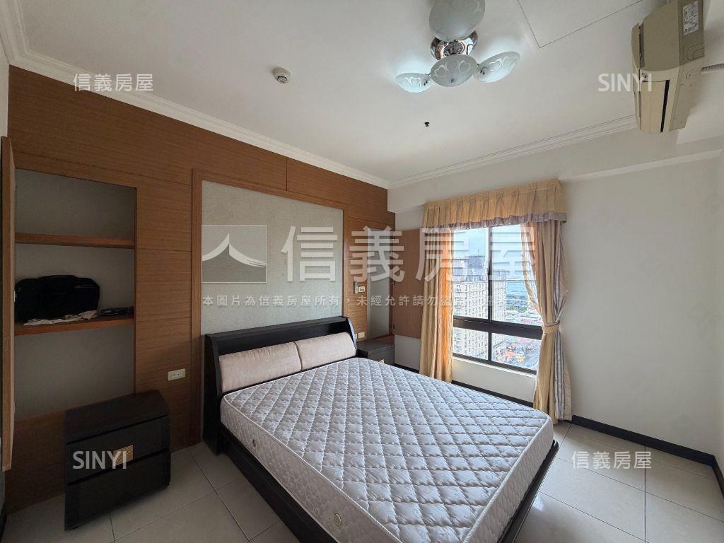 雲尚鼎鑽三房車位房屋室內格局與周邊環境