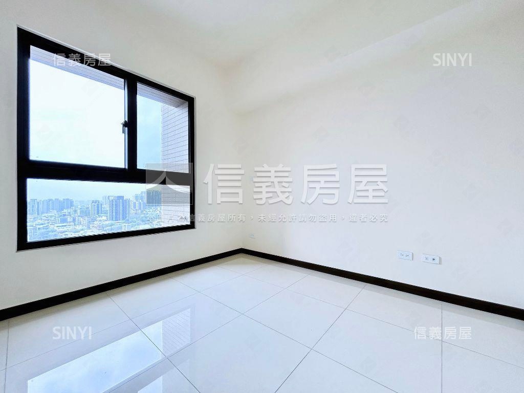 新東區高樓層視野兩房房屋室內格局與周邊環境