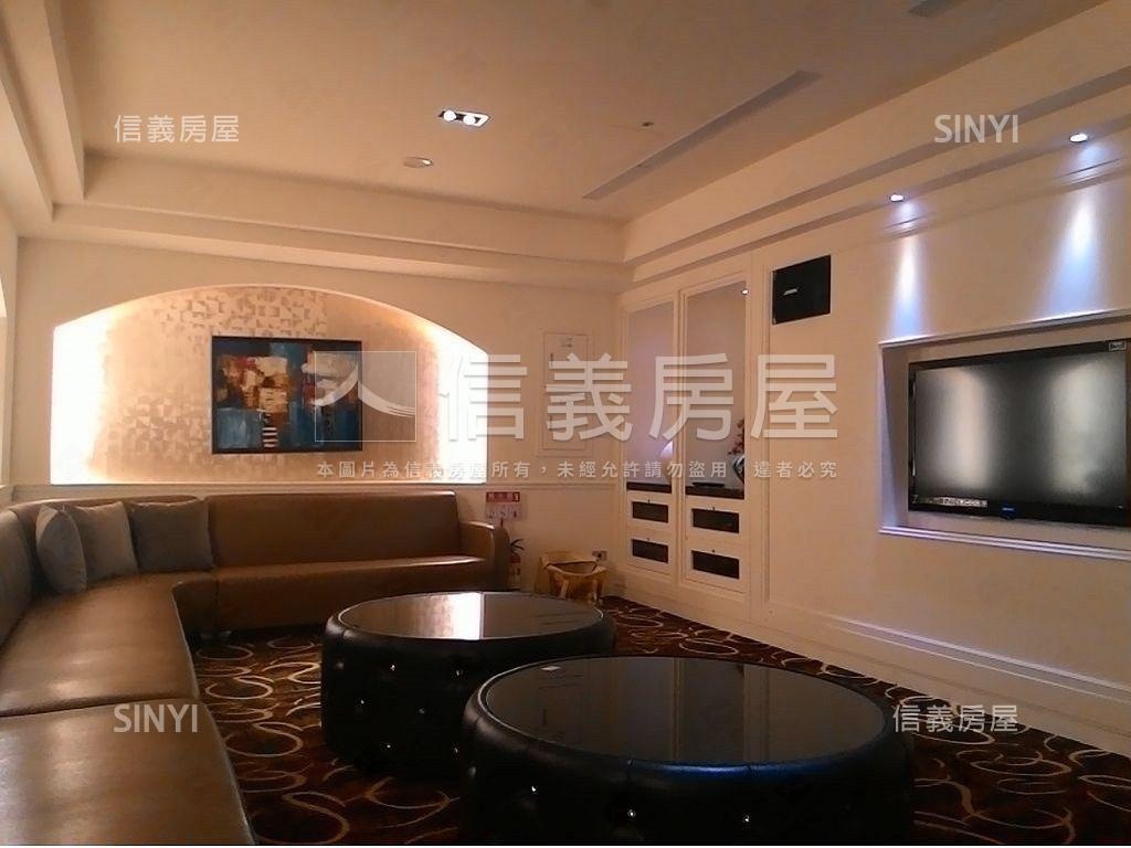 美麗春城方正三房車位房屋室內格局與周邊環境