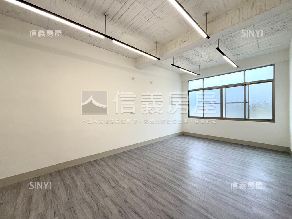 大寮有整理美巷透房屋室內格局與周邊環境