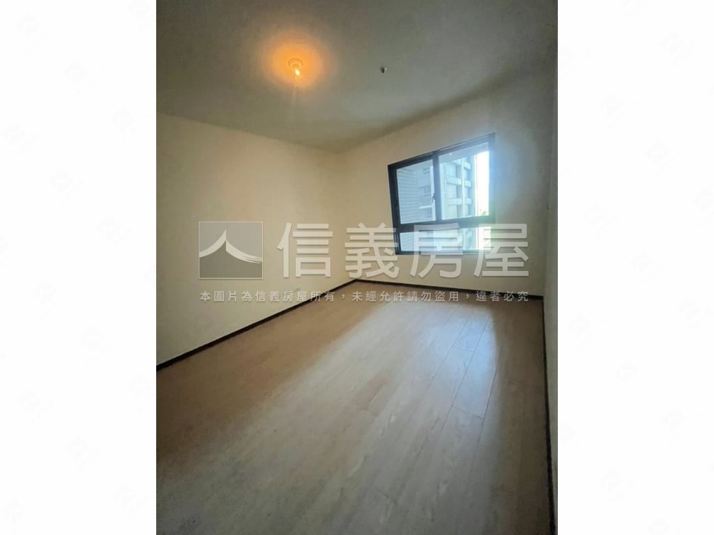 浩翰湖濱城全新三房平車房屋室內格局與周邊環境