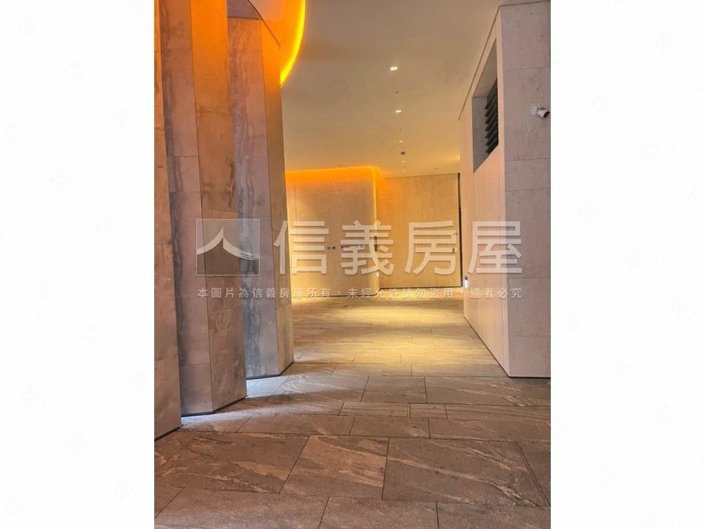 浩翰湖濱城全新三房平車房屋室內格局與周邊環境