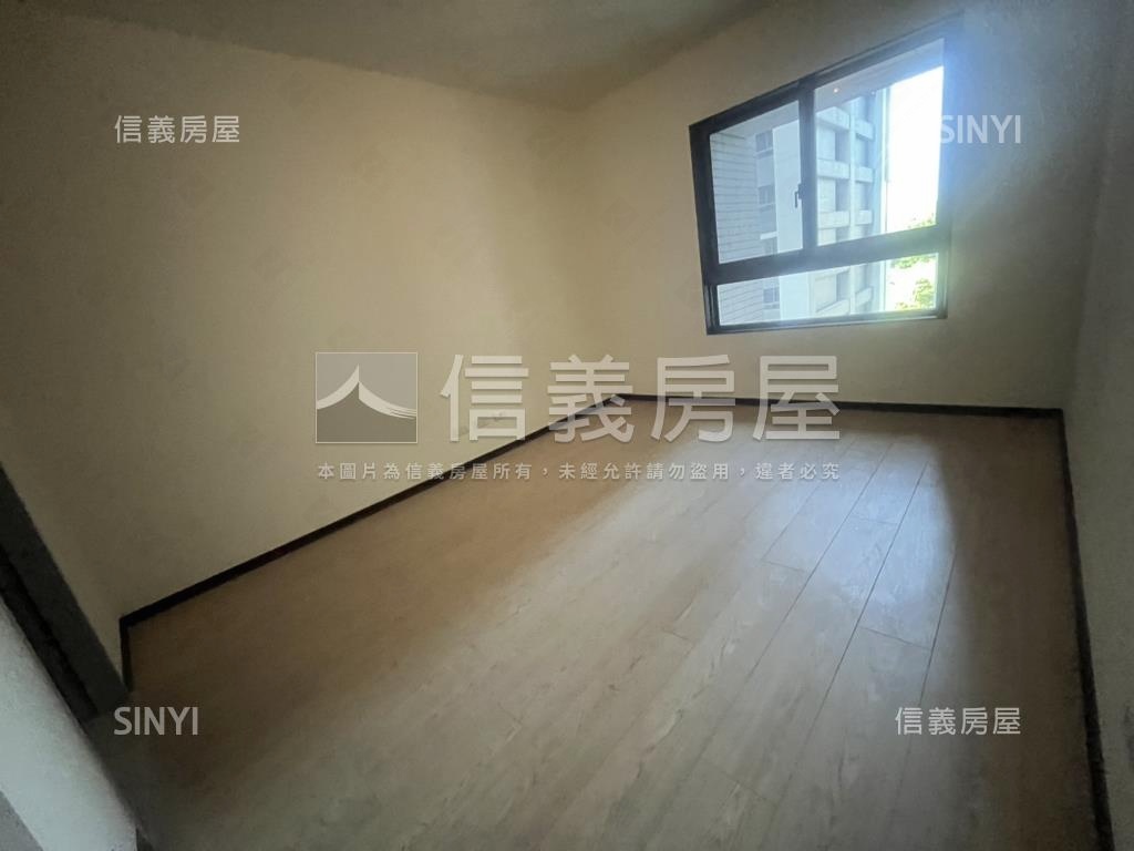 浩翰湖濱城全新三房平車房屋室內格局與周邊環境