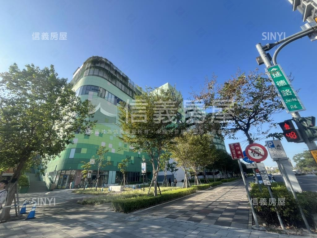 浩翰湖濱城全新三房平車房屋室內格局與周邊環境