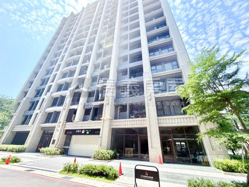 城易迅美景２房＋坡平車位房屋室內格局與周邊環境