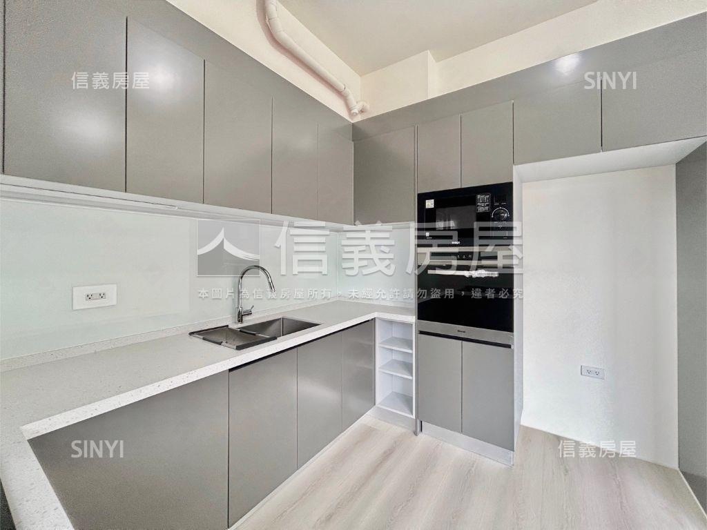 金雅稀有樓中樓三房平車房屋室內格局與周邊環境