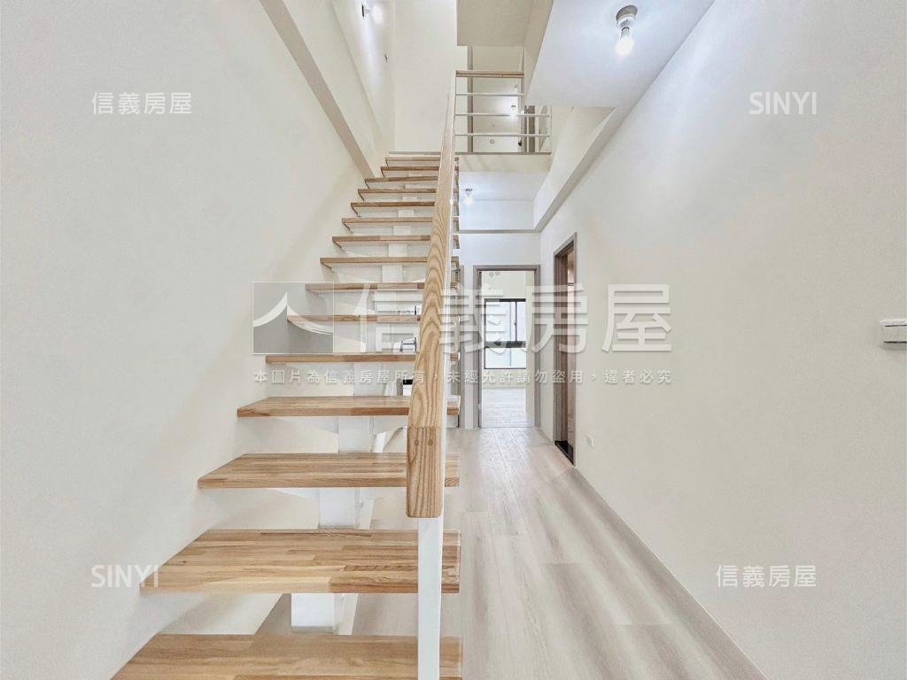 金雅稀有樓中樓三房平車房屋室內格局與周邊環境