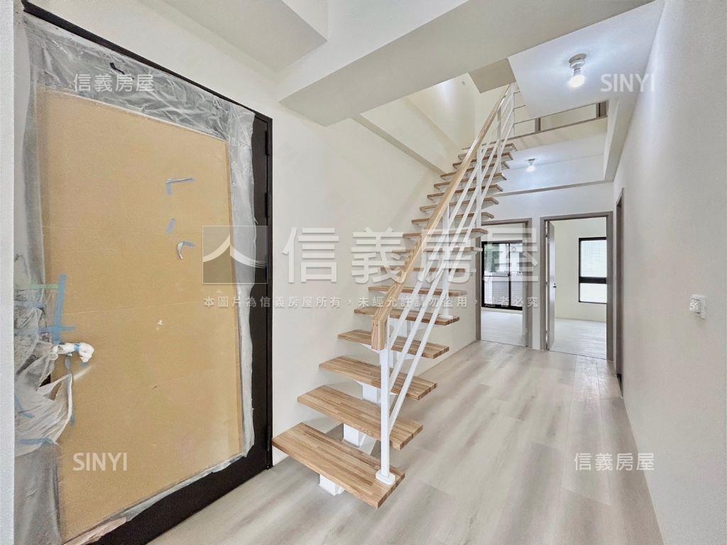 金雅稀有樓中樓三房平車房屋室內格局與周邊環境