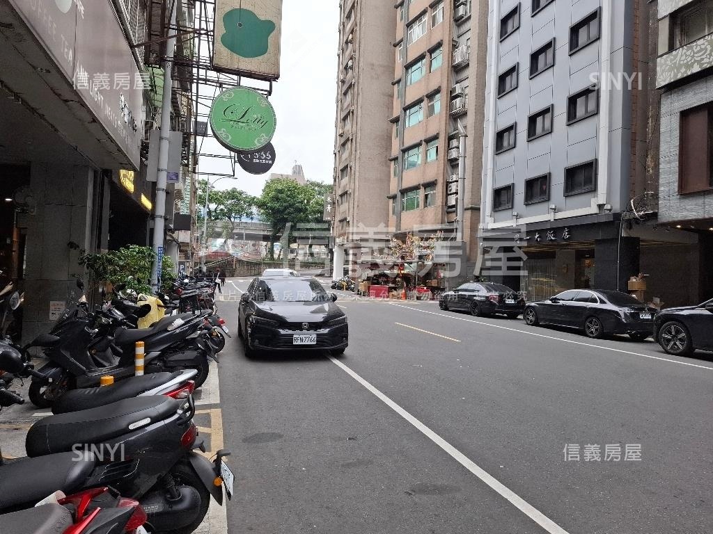 中山國小捷運大套房房屋室內格局與周邊環境