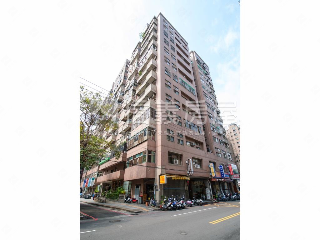 中港假期一房一廳房屋室內格局與周邊環境