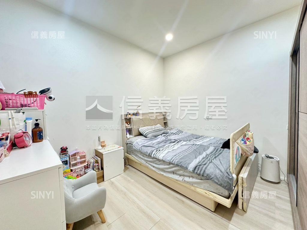 稀有中誠街二樓美寓房屋室內格局與周邊環境