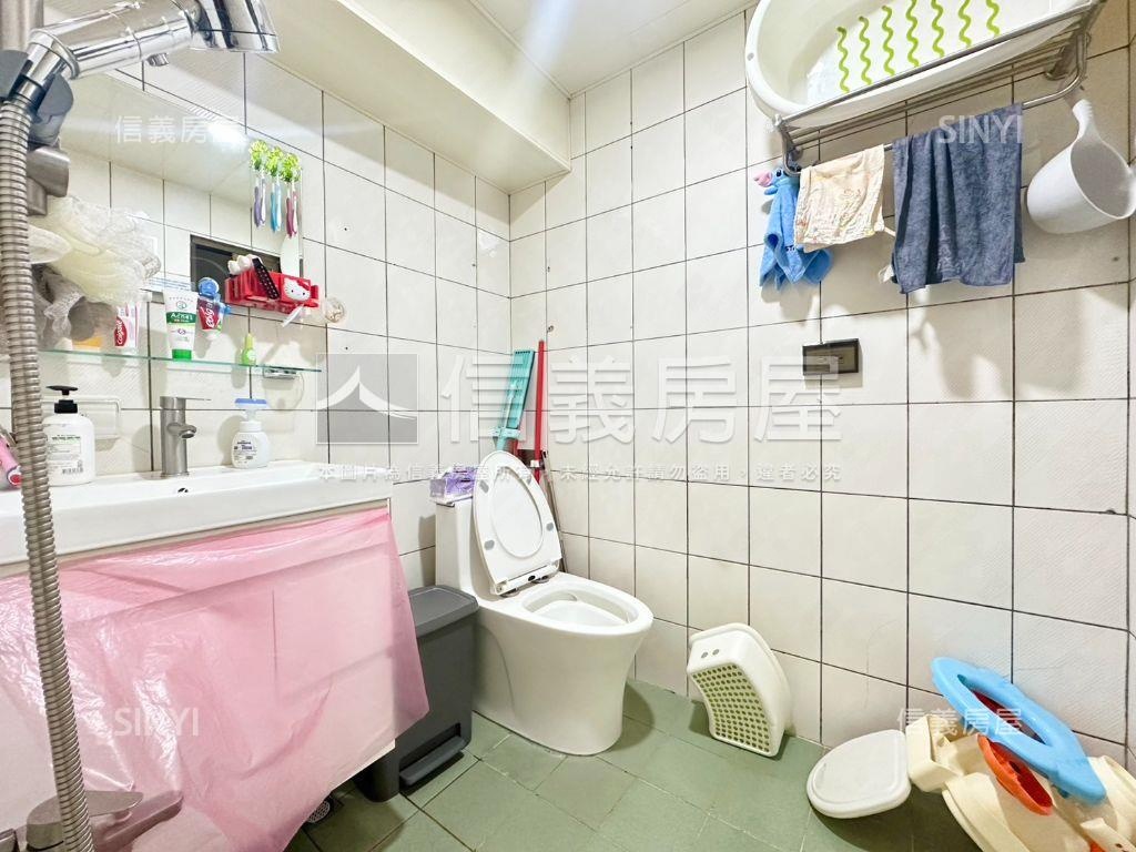 稀有中誠街二樓美寓房屋室內格局與周邊環境