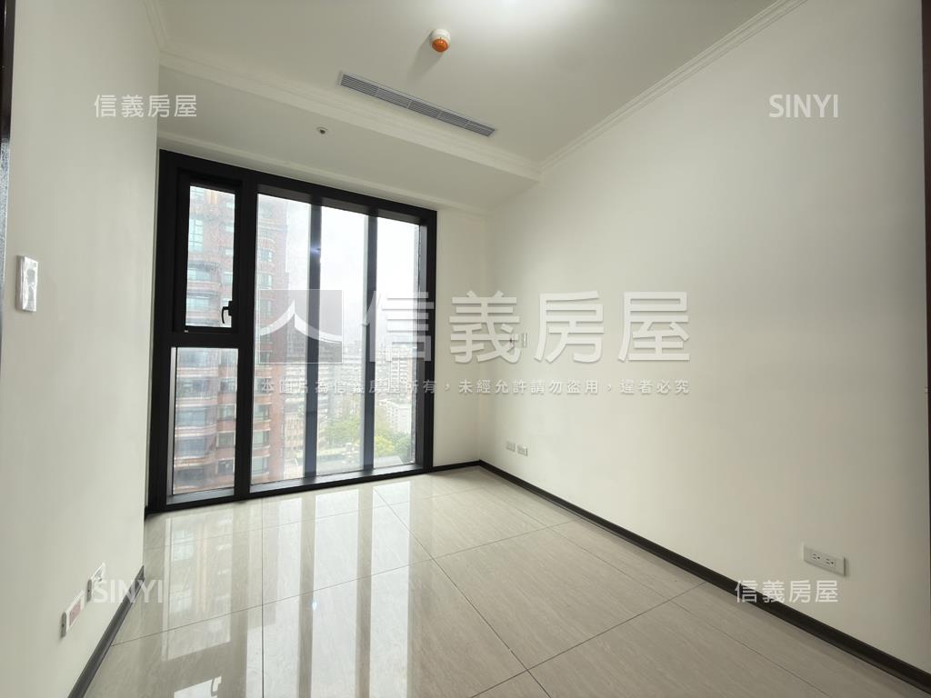 獨家☆台北星鑽豪邸附車位房屋室內格局與周邊環境