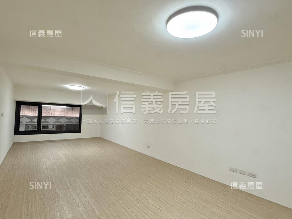 好案！模範街大面寬店面房屋室內格局與周邊環境