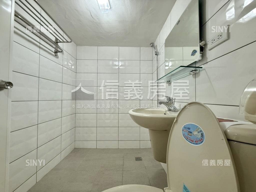 好案！模範街大面寬店面房屋室內格局與周邊環境