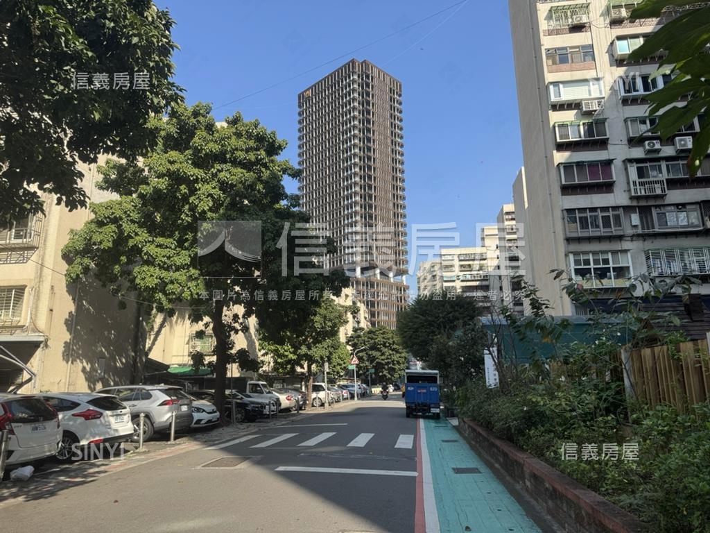 忠駝甲區一樓房屋室內格局與周邊環境