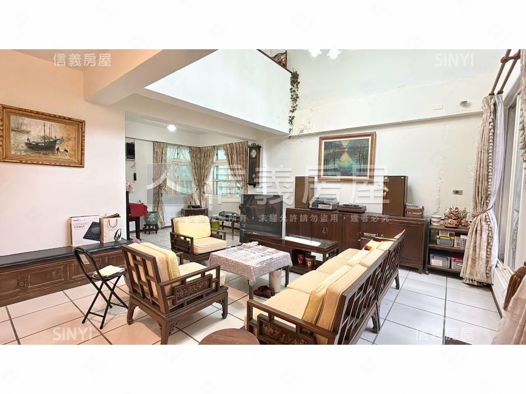 文化一路好機能透天Ａ房屋室內格局與周邊環境