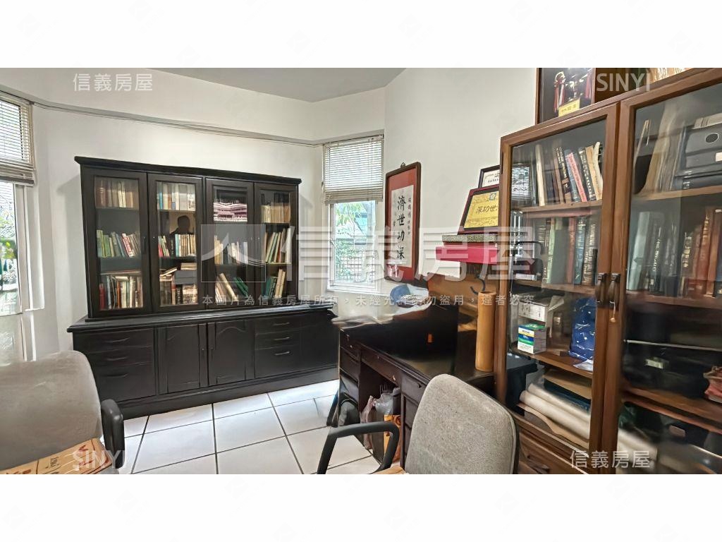 文化一路好機能透天Ａ房屋室內格局與周邊環境