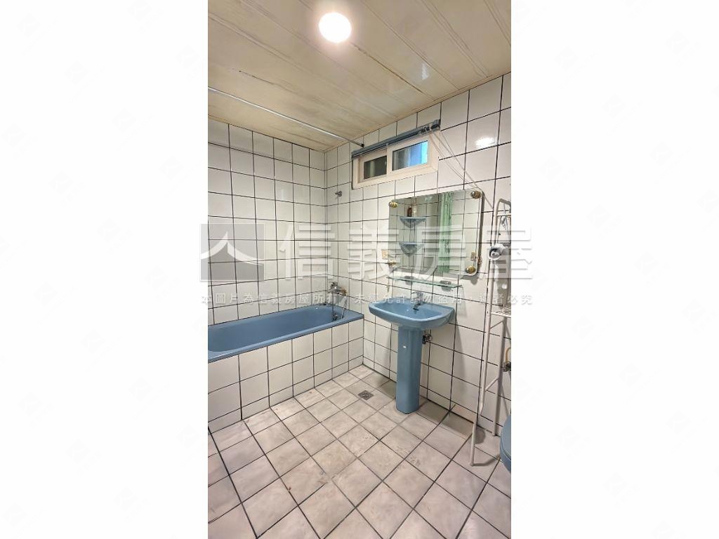 文化一路好機能透天Ａ房屋室內格局與周邊環境