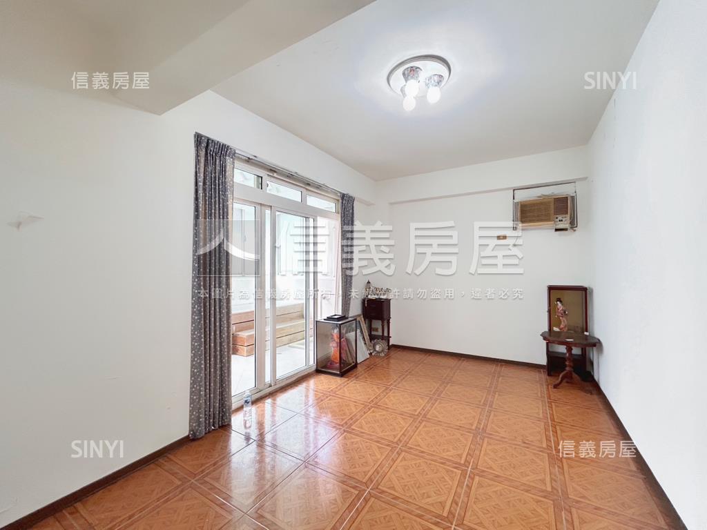 專任文化一路好機能透天Ａ房屋室內格局與周邊環境