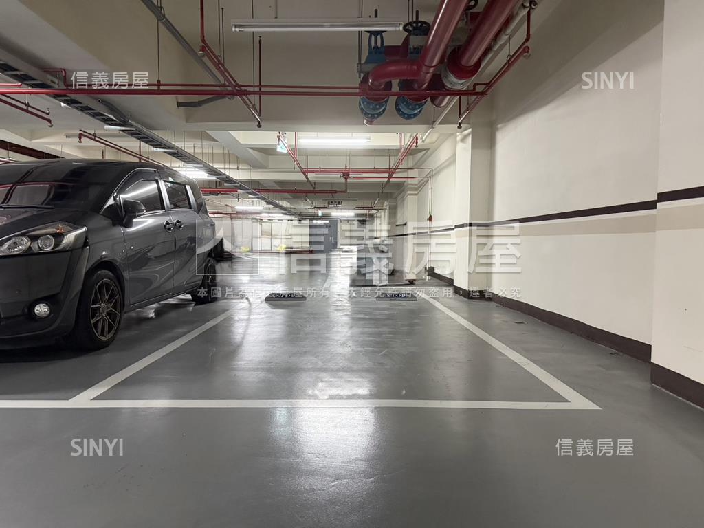 中山世紀精緻２房房屋室內格局與周邊環境