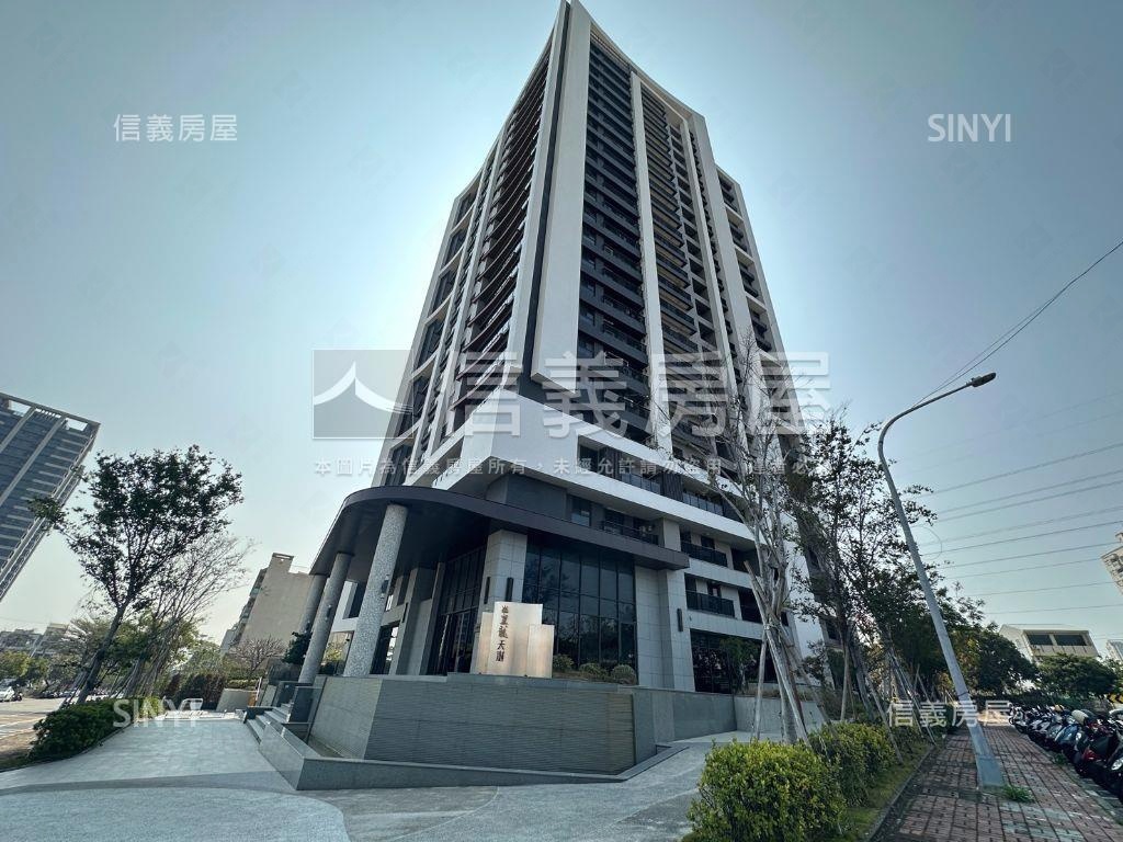 皇龍天澍裝潢大２房大平車房屋室內格局與周邊環境