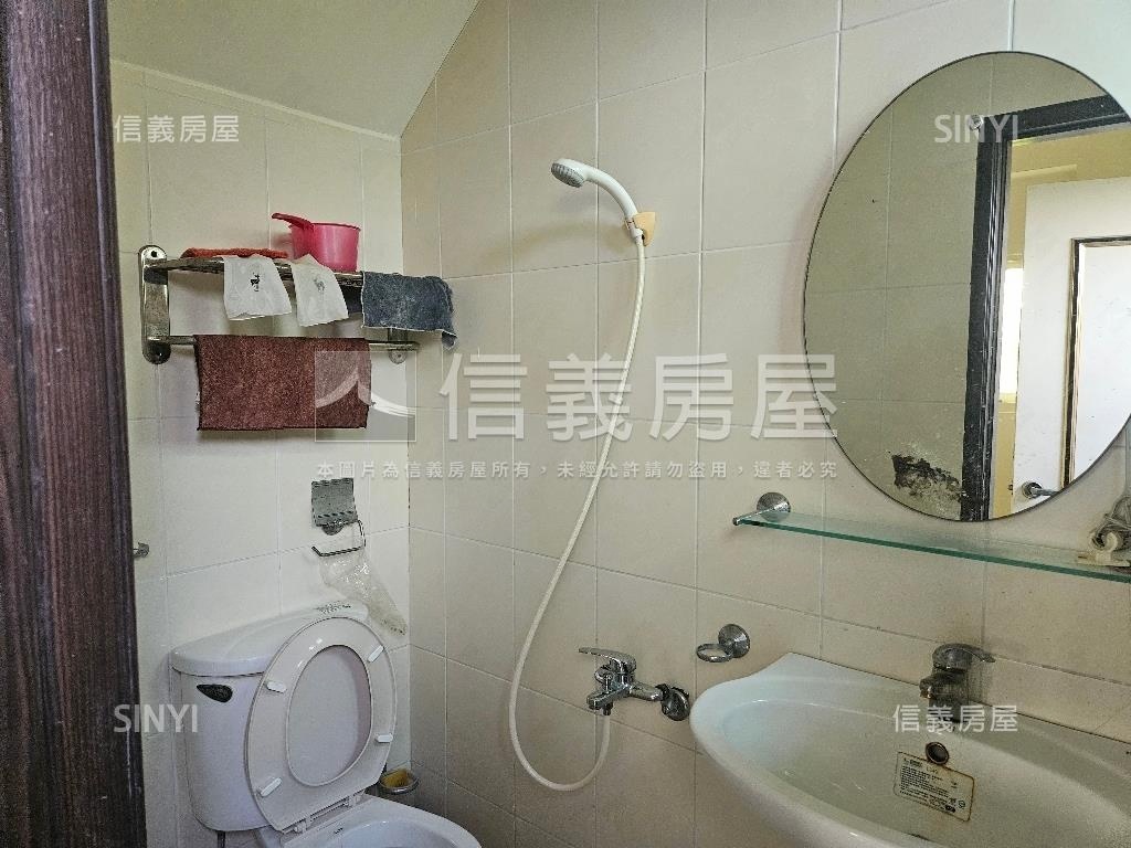 逢甲臻園別墅房屋室內格局與周邊環境