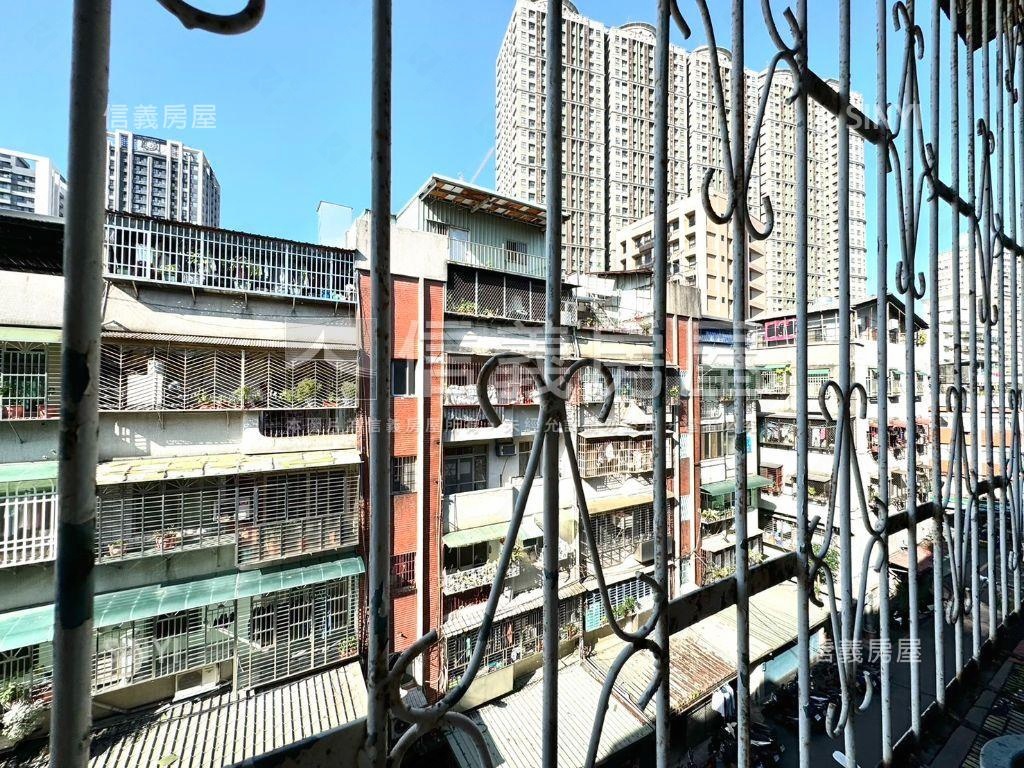 【新埔商圈】５＋６大空間房屋室內格局與周邊環境
